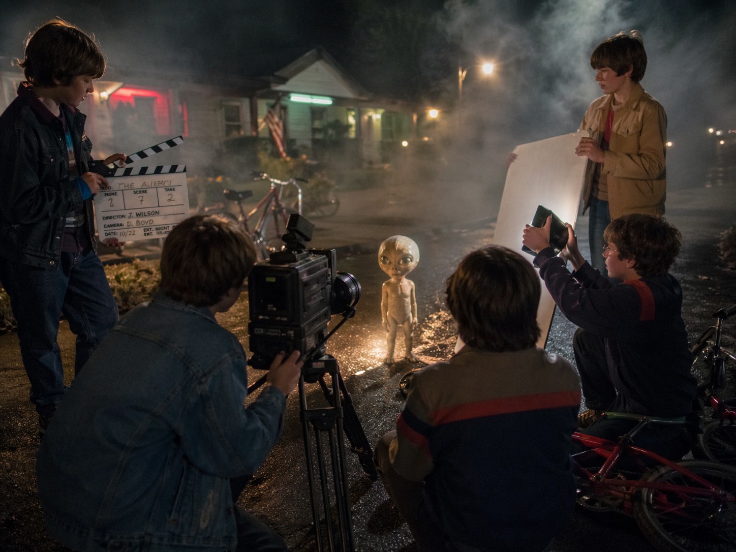 An image illustrating the recording of a video